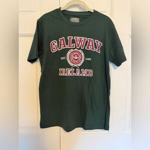 Galway Ireland Graphic Tee Medium Green Embroidered Emblem